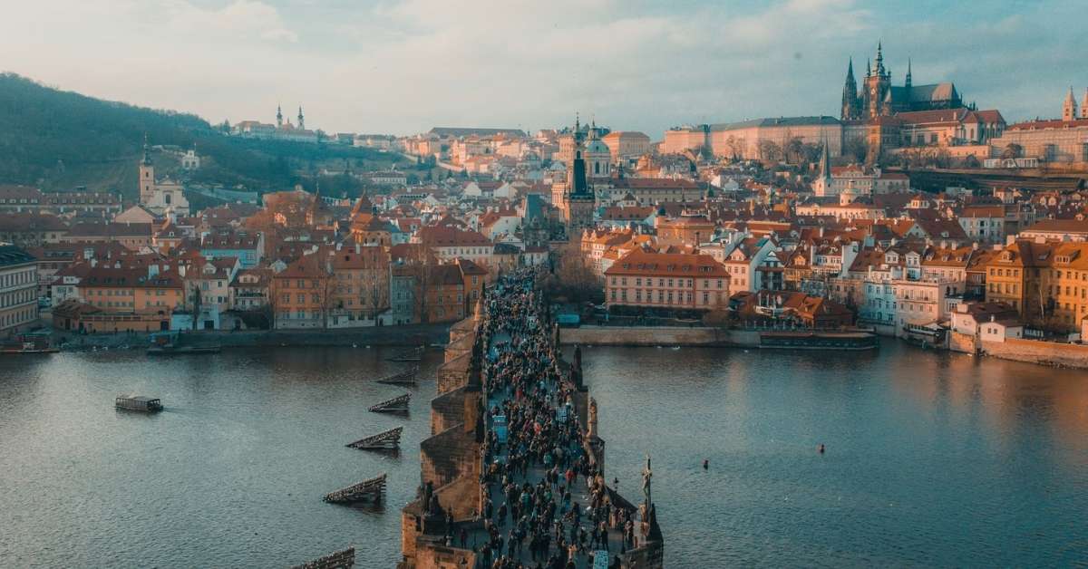 Unde te cazezi în Praga